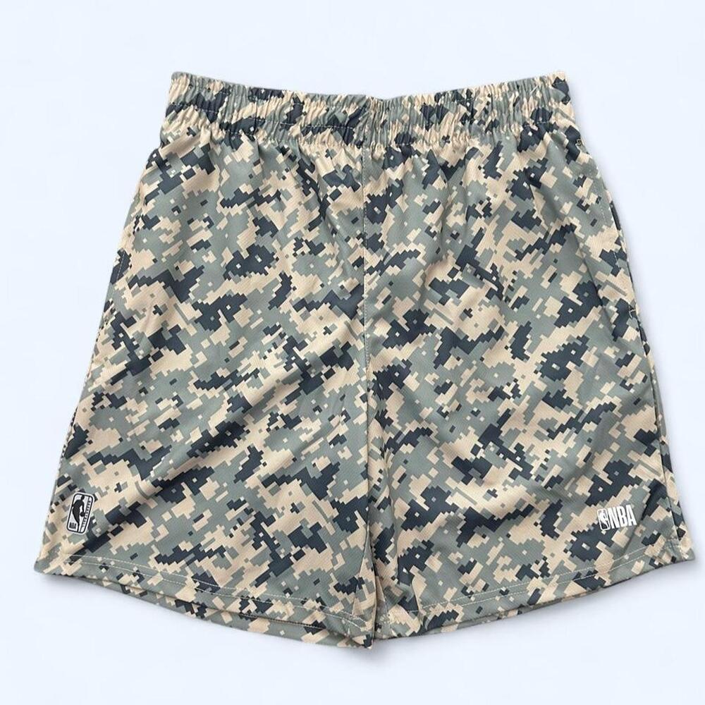 New with tags Mens NBA digital camo basketball shorts